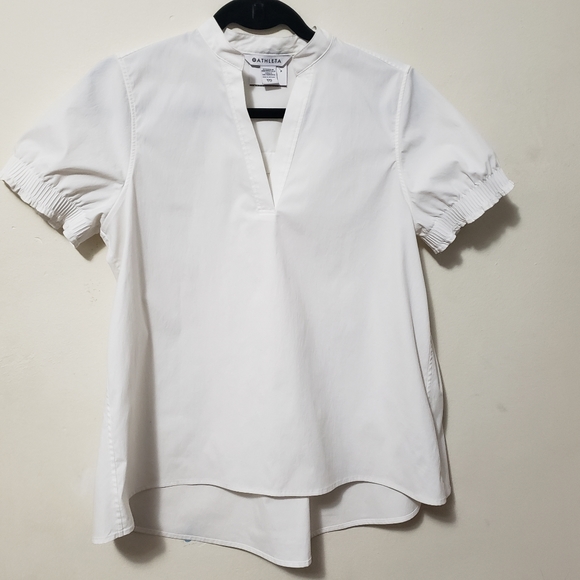 Athleta Levitate Poplin Tee - Picture 2 of 14